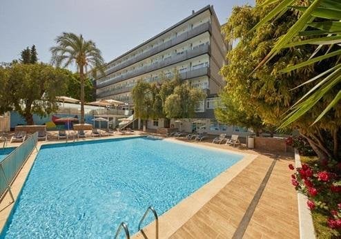 Hotel Joan Miró Museum, zwembad