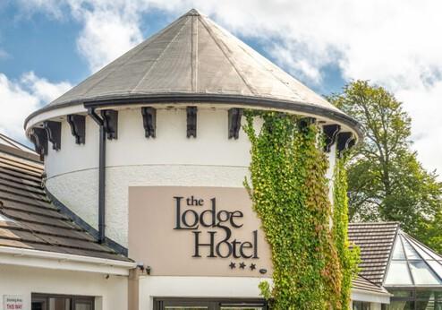 The Lodge Hotel voorkant