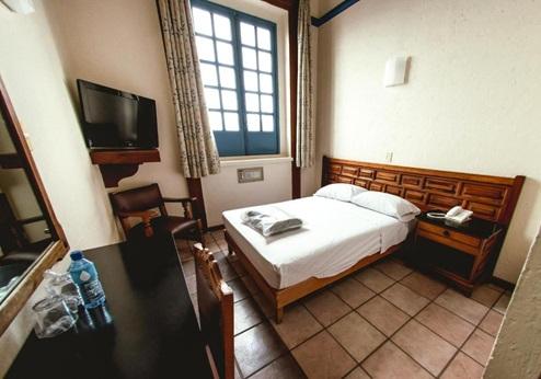 Hotel Colonial de Puebla, kamer