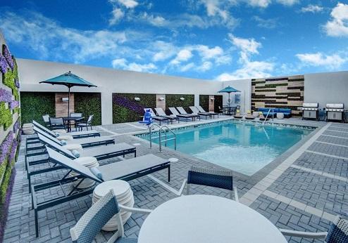 TownePlace Suites by Marriott Miami Airport, zwembad