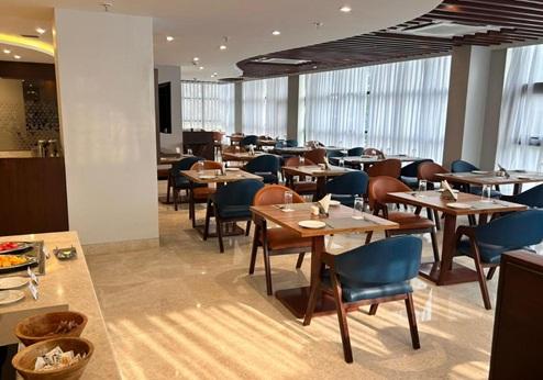 Best Western Maharani Bagh, restaurant