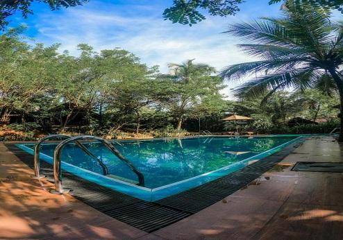 Athgira River Camp, zwembad