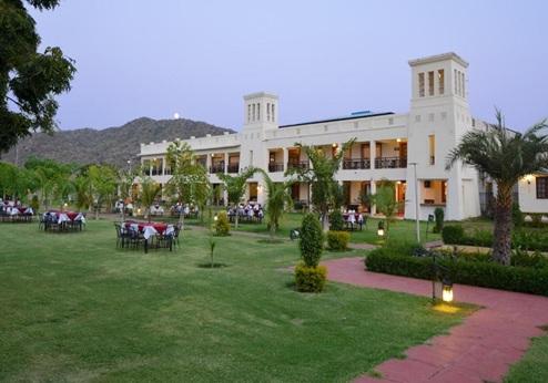 Aaram Baagh Hotel Pushkar, omgeving