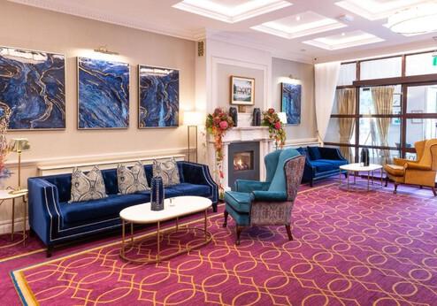 Cork's Vienna Woods, lobby