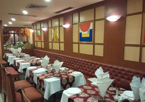 Grand Continental, restaurant