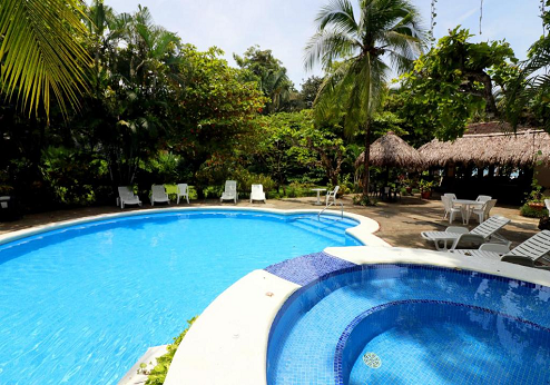 Karahé Hotel, zwembad