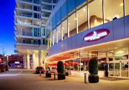 Pinnacle Hotel at the Pier, exterieur