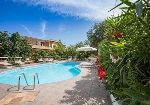 UNICO Resort Cannamele Escape, zwembad