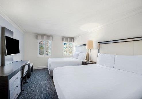The Normandy Hotel, kamer