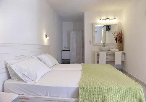 Porto Naoussa, kamer