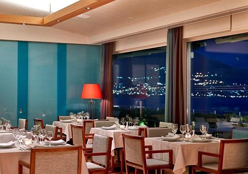 Pharae Palace, restaurant