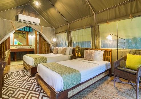 Hintok River Camp, tent