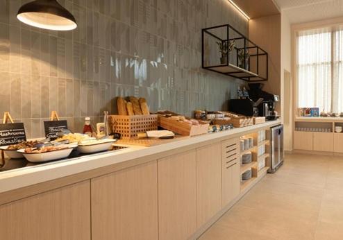 Staybridge Suites by IHG, ontbijtbuffet