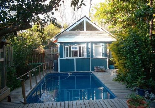 Bamboo Guest House, zwembad