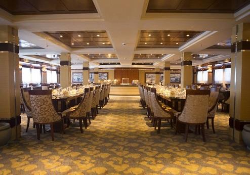 M/S Blue Shadow, restaurant