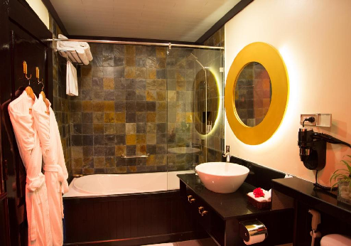 BB Sapa Resort & Spa, badkamer 