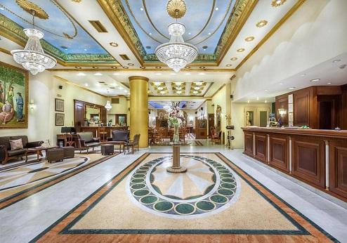 Imperial Palace Hotel, lobby
