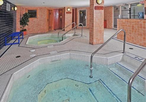 Banff Ptarmigan Inn, jacuzzi