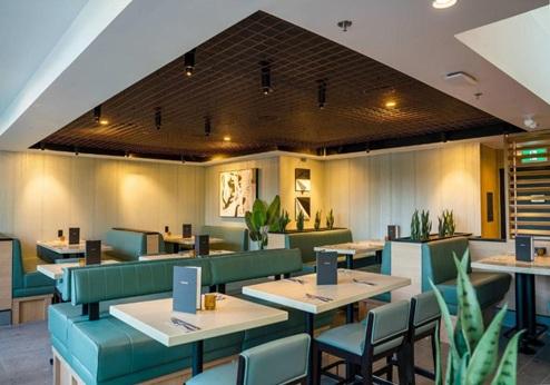 Sandman Signature Vancouver Downtown Hotel, restaurant