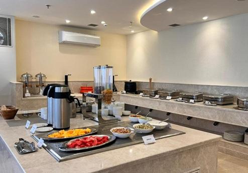 Best Western Maharani Bagh, ontbijt