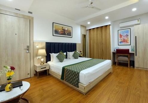 Opo Premier, kamer