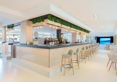 Ferrer Janeiro Hotel & Spa, bar