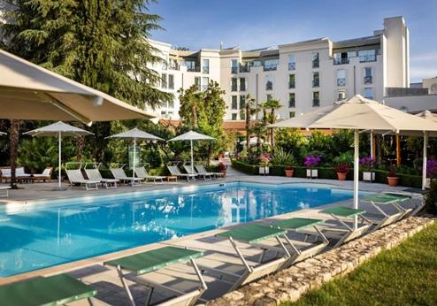 Rogner Hotel, zwembad