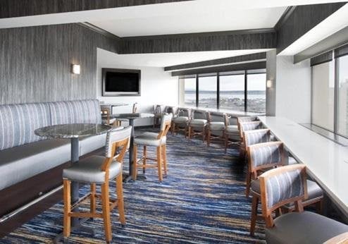 Sheraton Hotel Anchorage, lounge