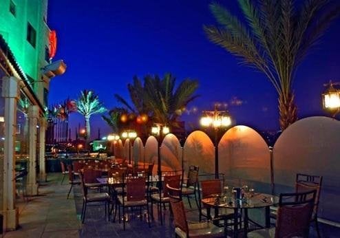 Larsa Hotel, terras