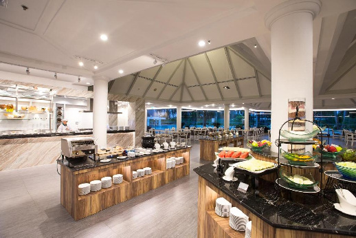 The Imperial Hotel and Convention Centre, buffet