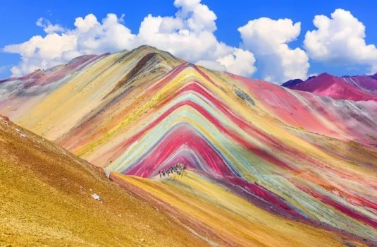 Peru regenboogbergen