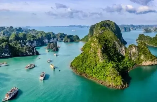 Vietnam Halong Bay