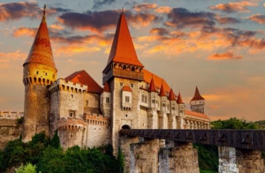 Hunedoara, Corvin Kasteel