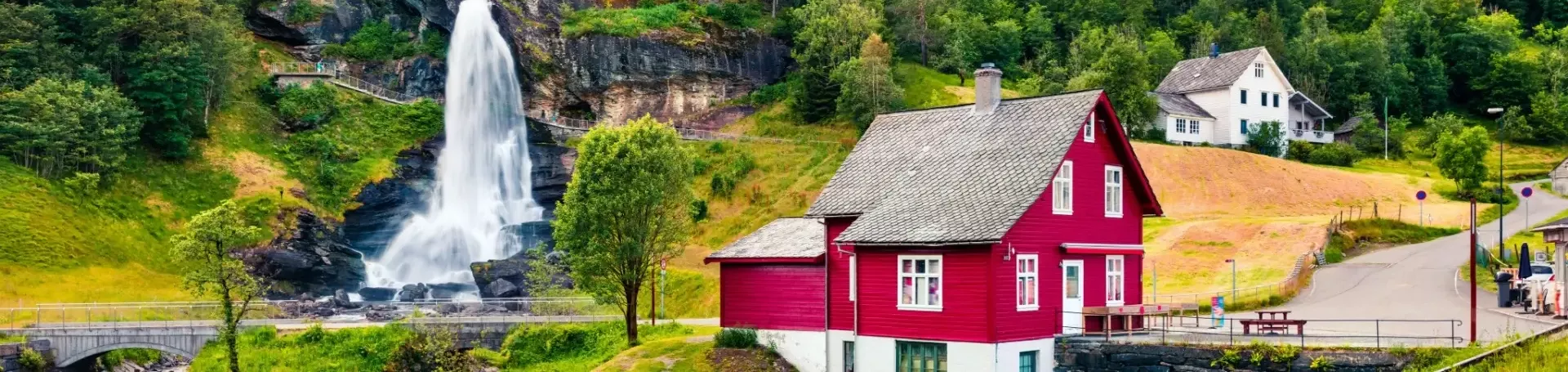 Zuid-Noorwegen Steinsdalsfossen waterval