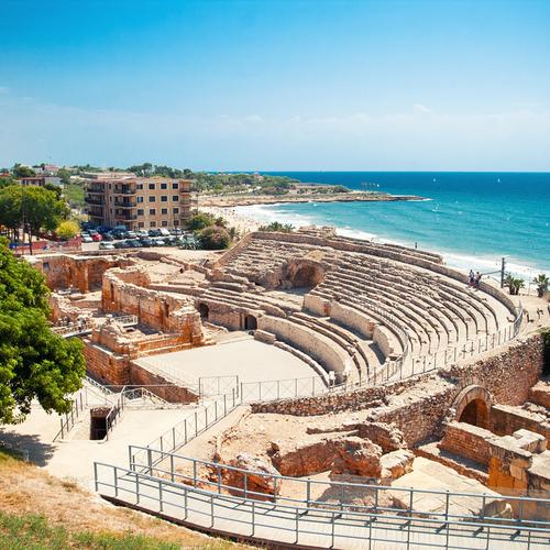 Tarragona, Arena met zee 
