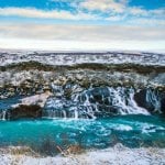 Hraunfossar watervallen