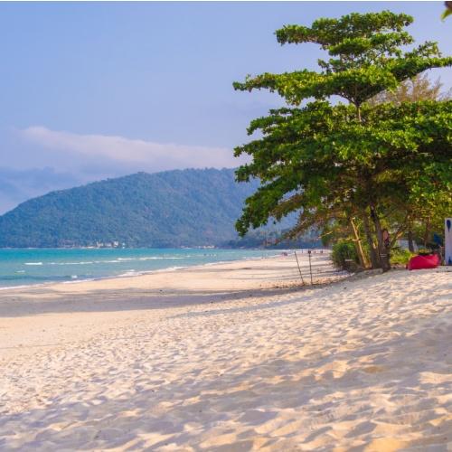 Het strand van Khanom