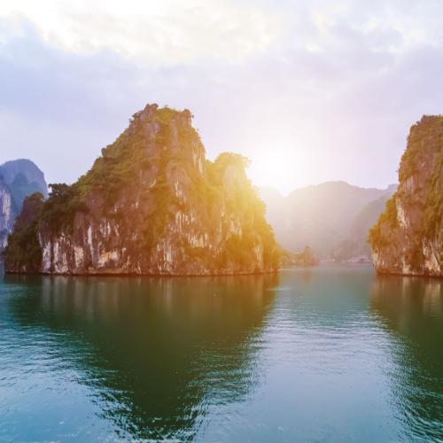 Halong Bay, zonopkomst