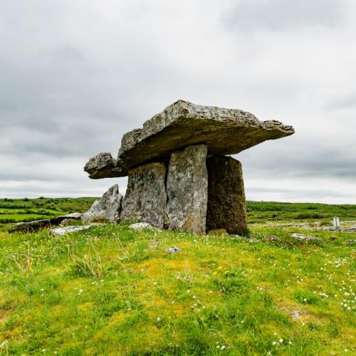 Poulnabrone Dolmen, grafmonument 