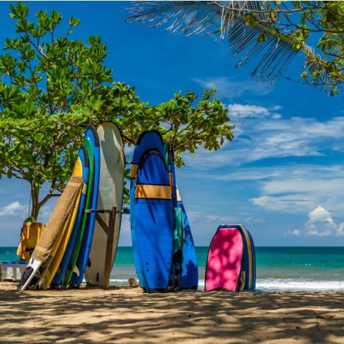 Surfborden op Kuta Beach