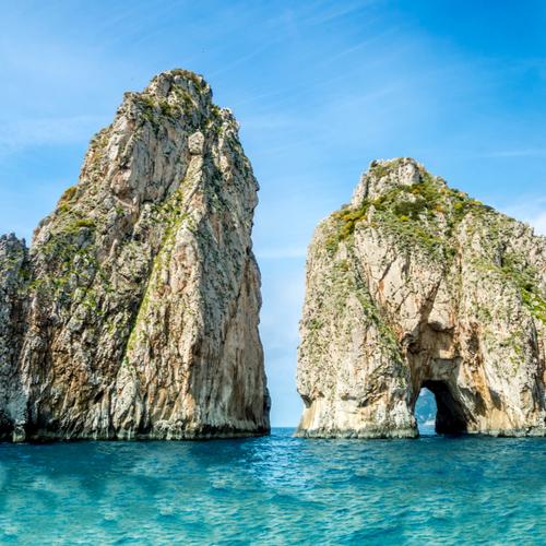Capri rots