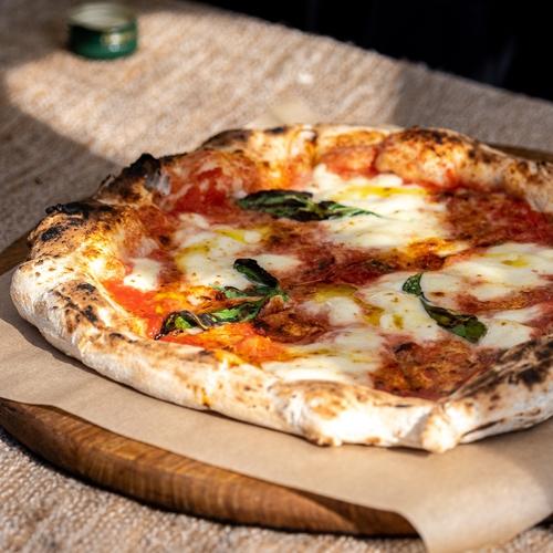 Pizza Margherita - traditioneel Napolitaans 