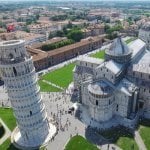 Pisa scheve toren en stad