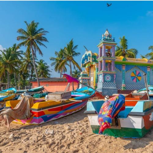 Bala Murugan Tempel op het strand van Trincomalee