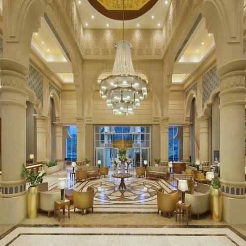 Hotel Crowne Plaza Dead Sea, lobby