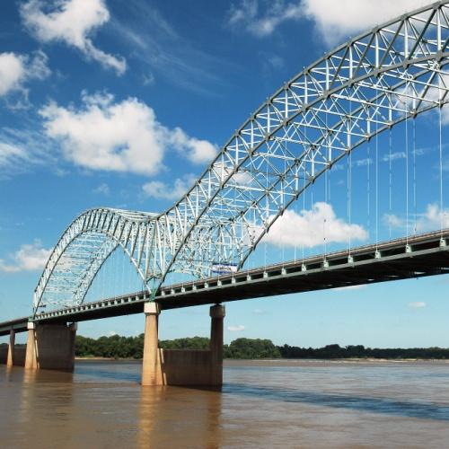Memphis, Hernando de Soto-brug