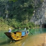 Boottocht naar de Phong Nha grotten