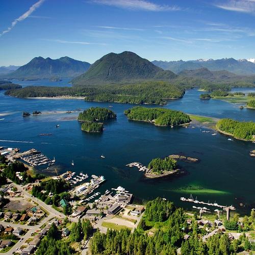 Luchtfoto Tofino, Westkust Vancouver Island