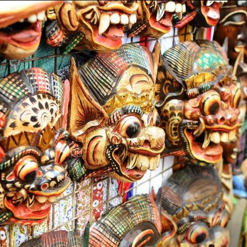 Balinese maskers