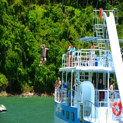 Manuel Antonio - catamaran  